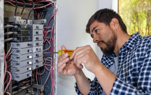 Best Electrical Outlet Repair  in Holmes Beach, FL